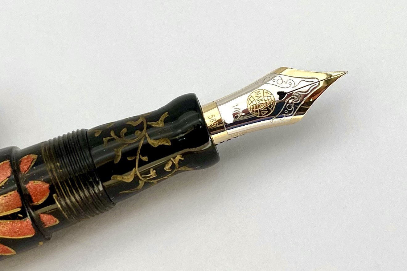 NakayaPiccoloLongCigarChinkinPalmetBlackColorfulLines3FP_N